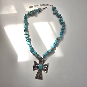 NWT Valija Turquoise Supernova Choker Cross Turquoise Necklace